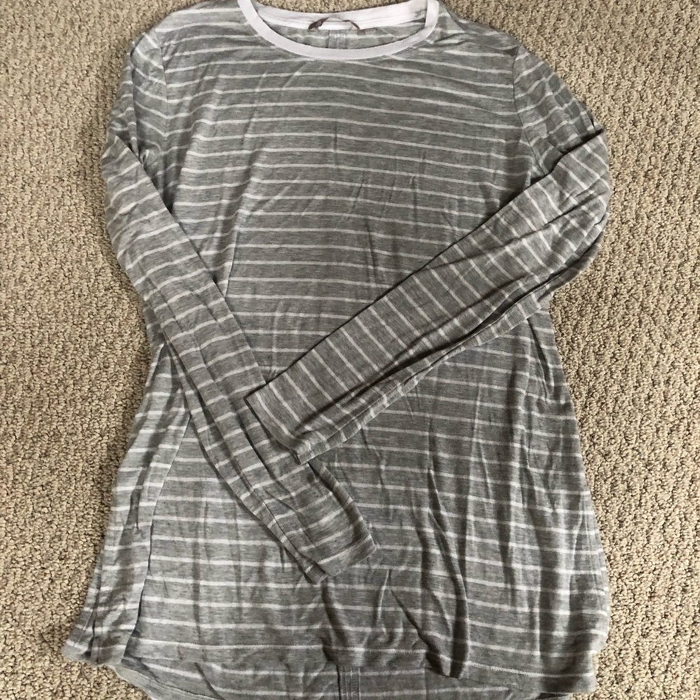 Gray and white stripe Athleta long sleeve